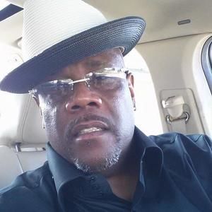 Meet your Posher, Melvin